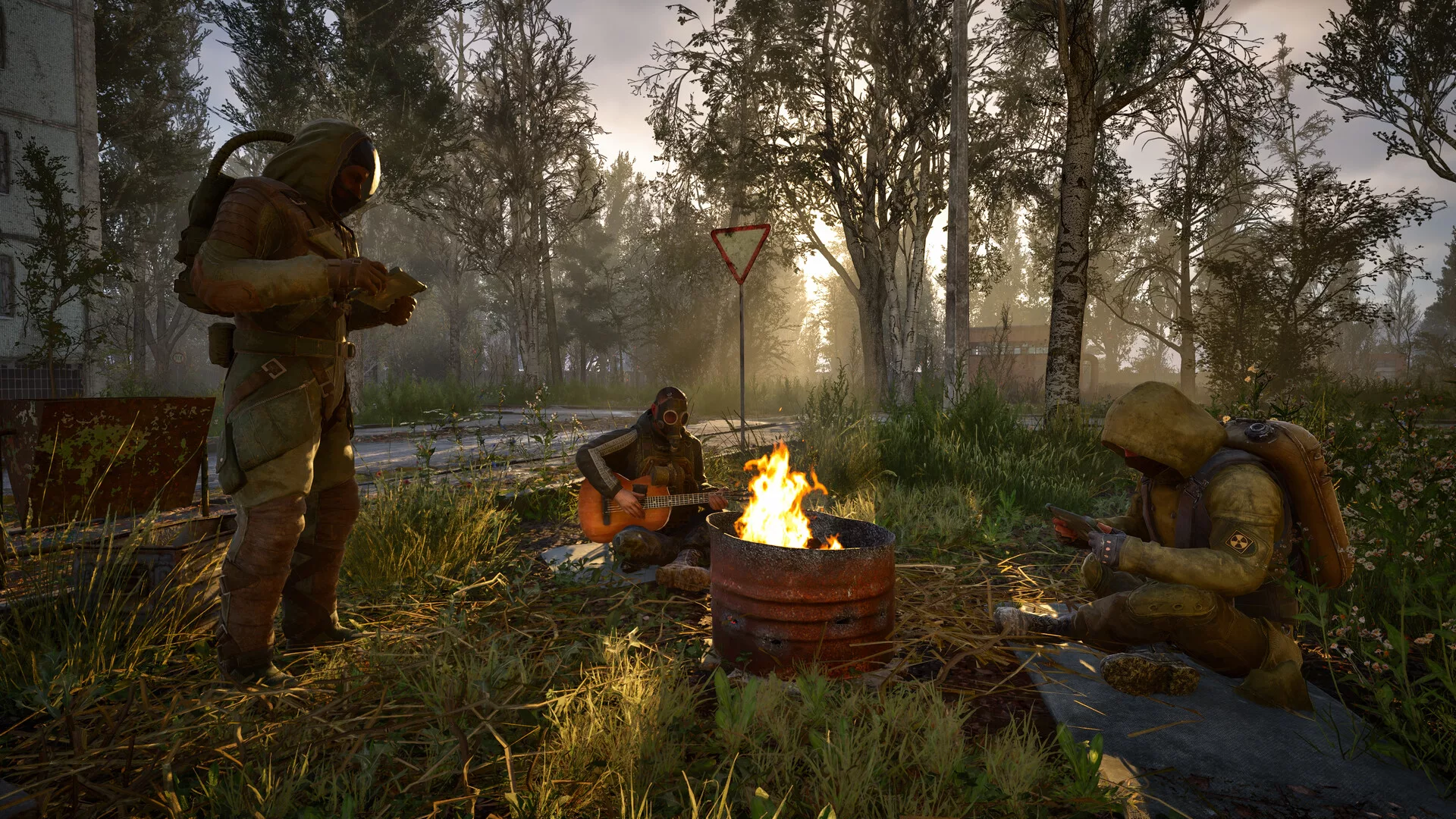 Grupo de stalkers à volta de uma fogueira num acampamento na floresta de S.T.A.L.K.E.R. 2